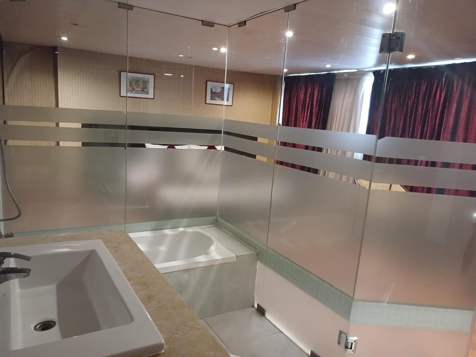 Caesar'S Park Hotel Beirut Ngoại thất bức ảnh