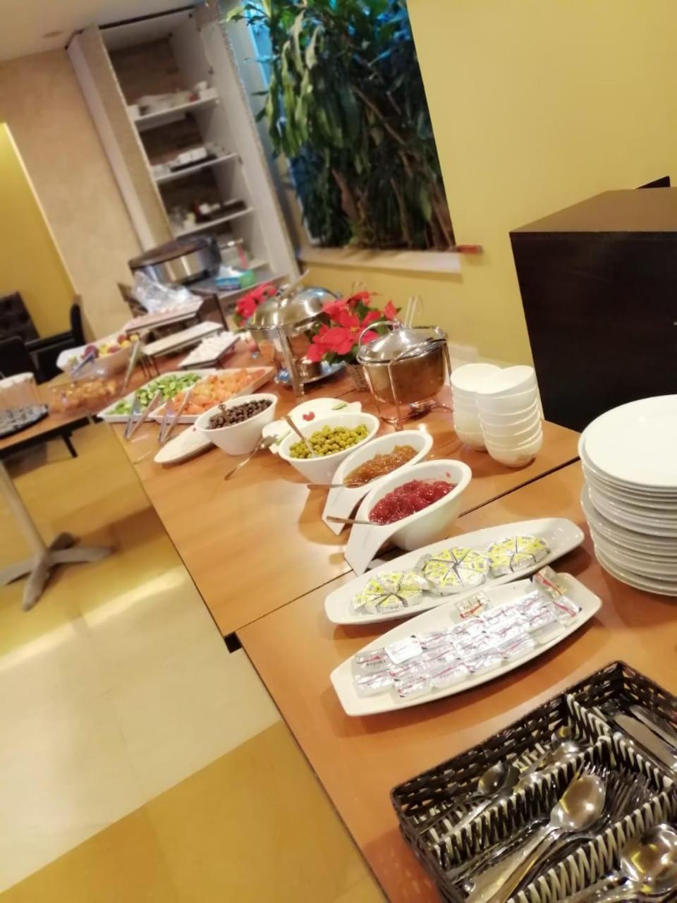 Caesar'S Park Hotel Beirut Ngoại thất bức ảnh